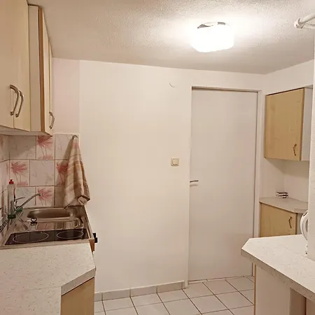 A Place To Be - Ruhelage Mit Gratis Parkplatz * Graz