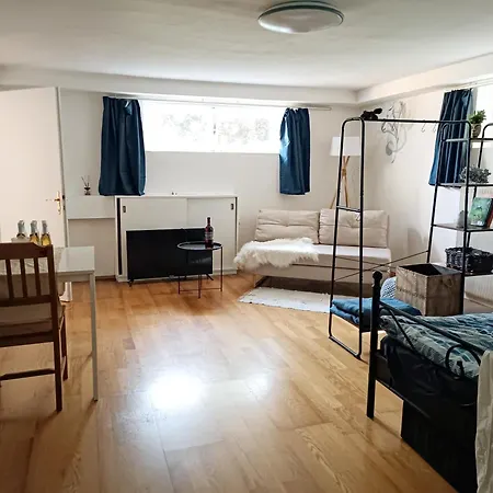 Appartement A Place To Be - Ruhelage Mit Gratis Parkplatz *